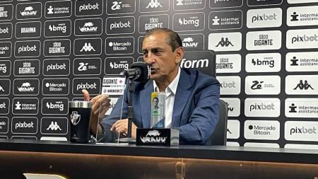 Ramón Díaz destacou a força da torcida do Vasco, em seu primeiro jogo com estádio cheio em São Januário