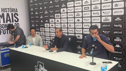 Ramón Díaz foi apresentado oficialmente no CT do Vasco