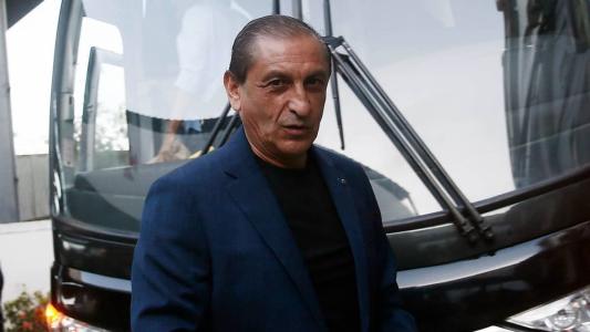 Ramón Díaz foi expulso e não ficará no banco de reservas diante do Atlético, no Maracanã, no domingo (20)