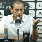 Ramón Díaz dispara contra arbitragem de jogo do Vasco: ‘Escolha estranha'