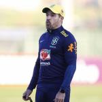 Sem técnico, Seleção Brasileira deve voltar a ser comandada por Ramon, que enfrentará maratona; entenda