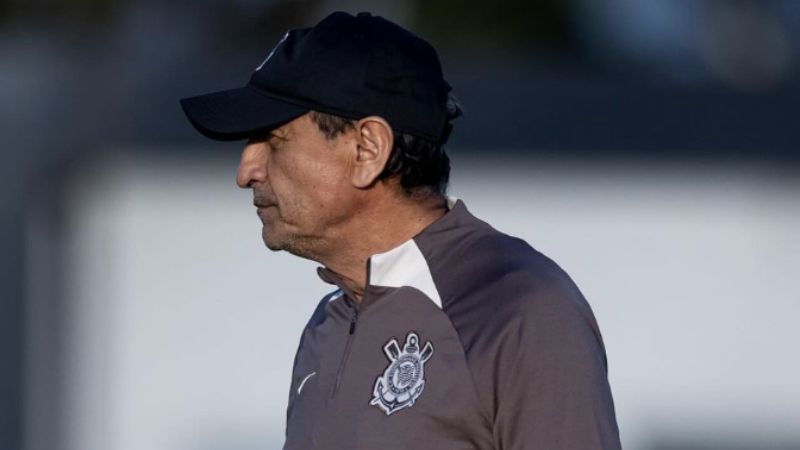 As opções de Ramón Díaz para montar o Corinthians contra o Atlético