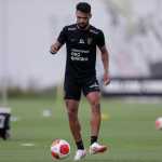 Corinthians paga parcela referente a Raniele e corre para ter volante na estreia do Paulista