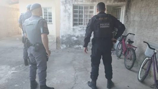 Rapaz estava com nota falsa durante cumprimento de mandado