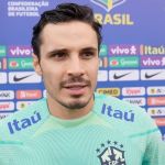 Veiga, do Palmeiras, analisa adversários africanos da Seleção Brasileira