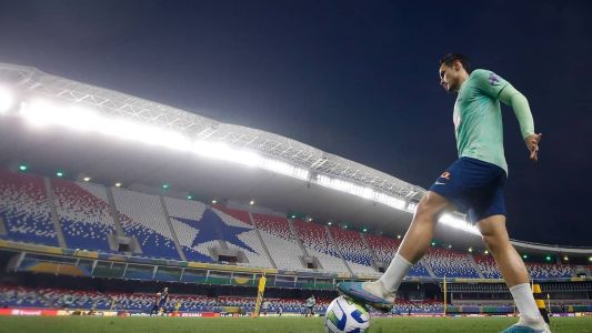 Raphael Veiga é um dos jogadores da Seleção que já trabalhou com Fernando Diniz