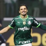 Veiga dispensa modéstia e detalha participação na evolução do elenco