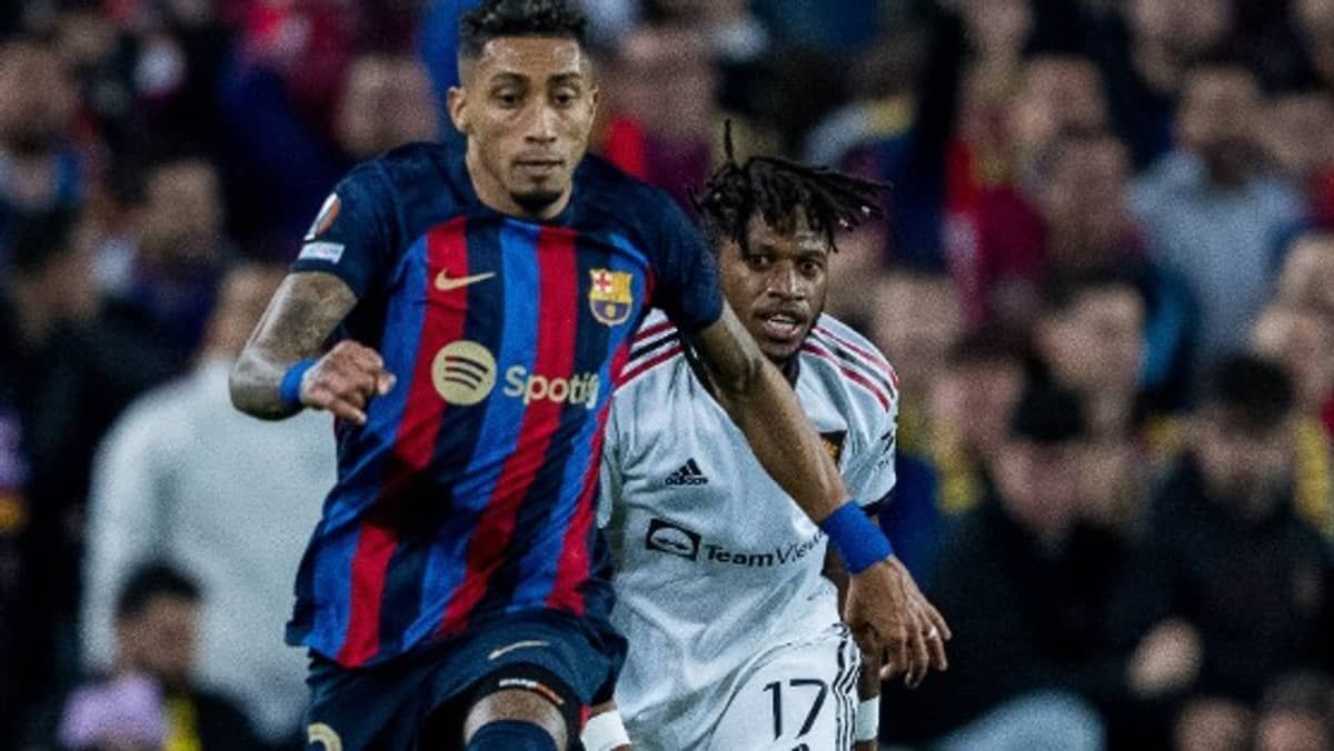 Barcelona e Manchester United empatam em duelo eletrizante pela Liga Europa