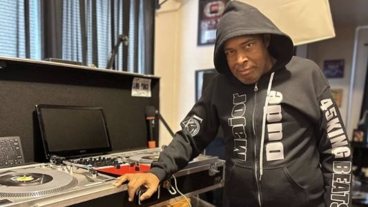 Pioneiro do rap, DJ Mark the 45 King morreu nessa quinta (19)