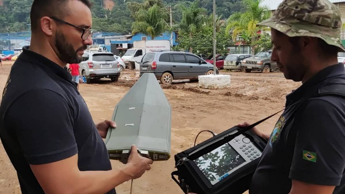 Rastreador de celulares ajuda a localizar três crianças no litoral de SP