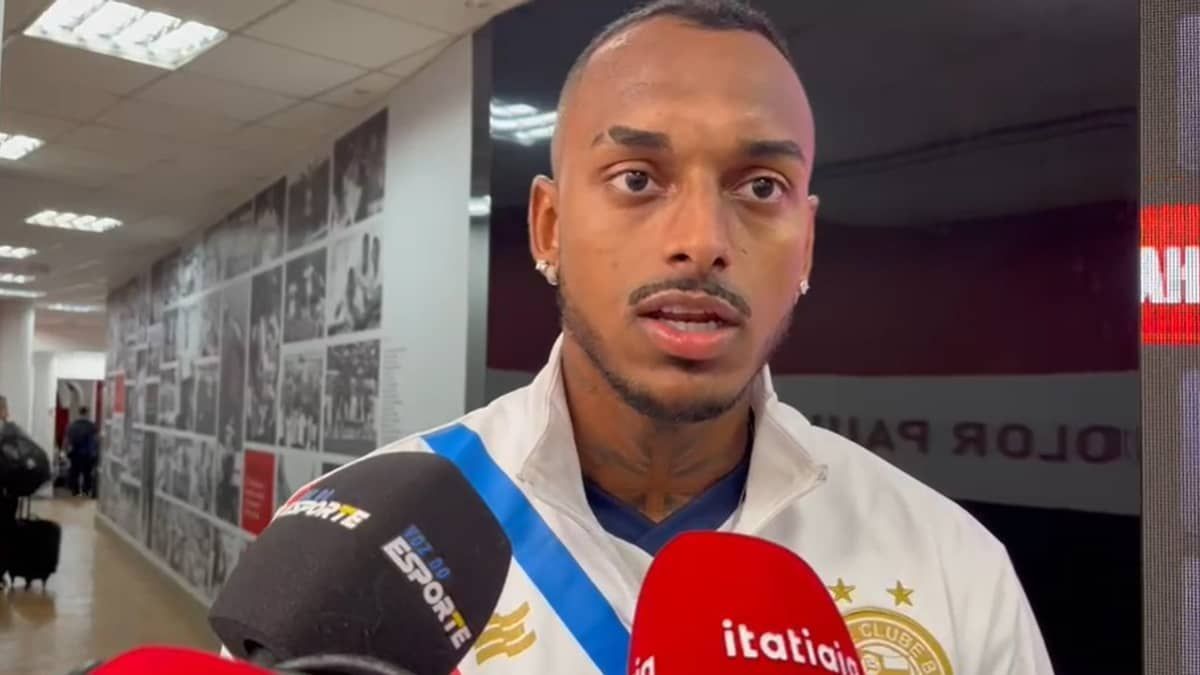Voltando após 5 meses, Raul Gustavo experimenta nova função no Bahia