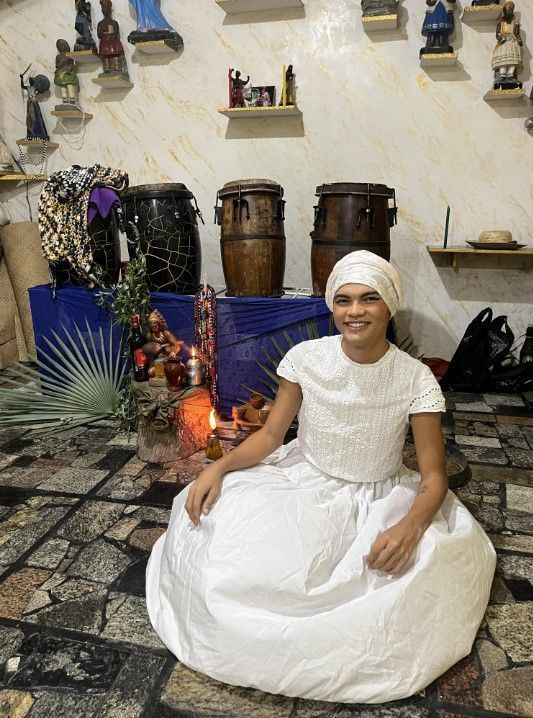 Vídeo: influencer denuncia transfobia e intolerância religiosa durante consulta em UPA de Fortaleza; 'E aí, rapaz'