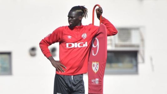 Rayo Vallecano e Villarreal se enfrentam na La Liga