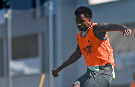 Rodrygo durante treino do Real Madrid na temporada 2025/2026