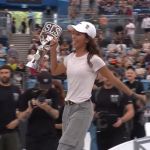 Rayssa Leal supera 'dona da casa' e vence primeira etapa da SLS em 2026