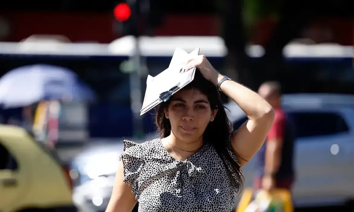 Onda de calor: saiba como se proteger do calorão que atinge o país