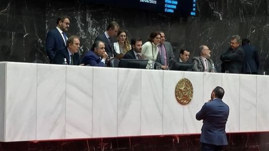 Reajuste dos professores é aprovado na ALMG em 1º turno