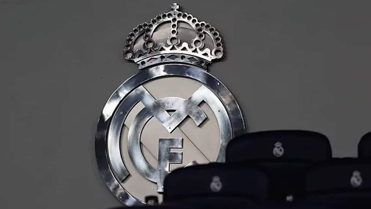 Jogadores do Real Madrid são presos por suposto envolvimento sexual com menores, diz jornal