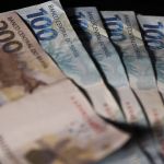 Brasileiros têm R$ 7,5 bilhões 'esquecidos' em contas inativas de bancos; saiba como consultar