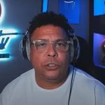 Ronaldo Fenômeno 'solta o verbo' contra arbitragem após gol anulado