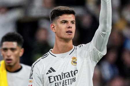 Chema Andrés em ação pelo Real Madrid na temporada 2024/2025