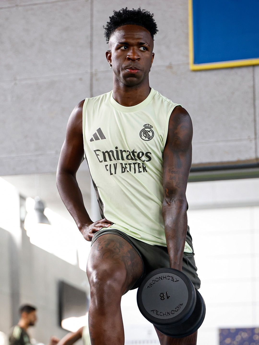 Ídolo do Real Madrid defende Vini Jr., mas pondera: 'Nunca fui direto para o vestiário'