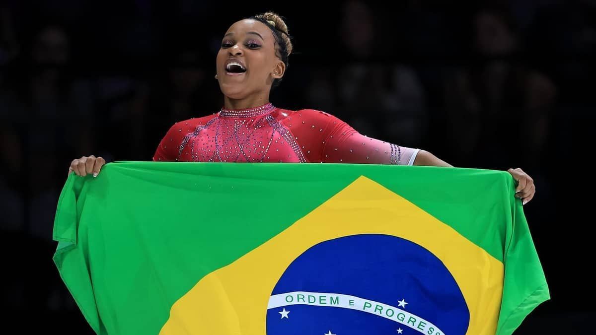 Quais os próximos passos de Rebeca Andrade após as conquistas no Mundial?
