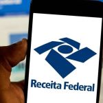 Receita doa 60 toneladas de equipamentos para vítimas das chuvas