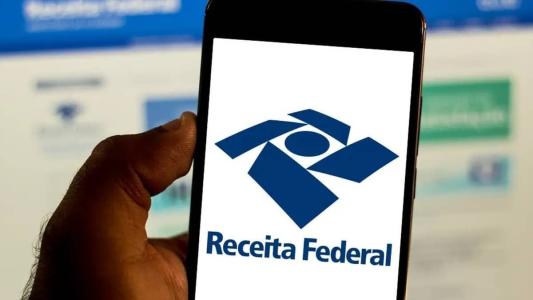 Receita Federal oferece doações para vítimas e recursos para a Defesa Civil