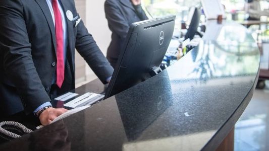 Recepcionistas são alvos de criminosos de dentro da cadeia