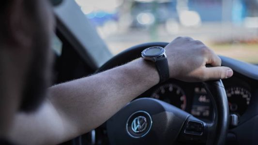 Recursos ajudam a tornar viagens em carros de app mais seguras