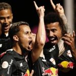 RB Bragantino vence Fluminense e se firma na vice-liderança do Brasileirão