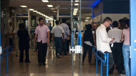Redução pode impactar no valor de serviços bancários e empréstimos