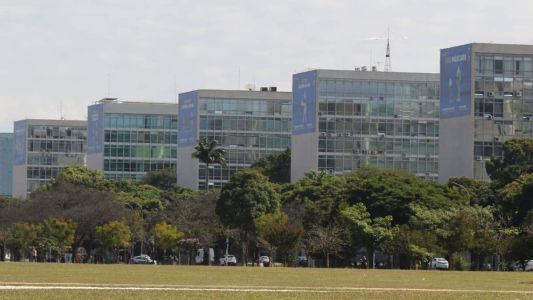Reforma Administrativa tem objetivo de reduzir privilégios e manter capacidades do Estado