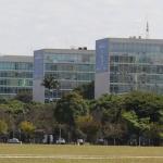 Reforma administrativa mira em romper privilégios e manter capacidades do Estado, dizem especialistas
