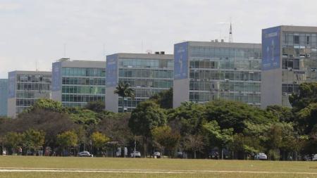 Reforma Administrativa tem objetivo de reduzir privilégios e manter capacidades do Estado