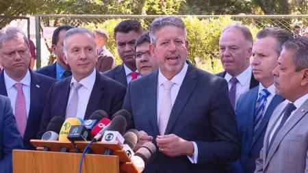Reforma tributária deve ter fundo para estados e municípios de R$ 75 bilhões.
