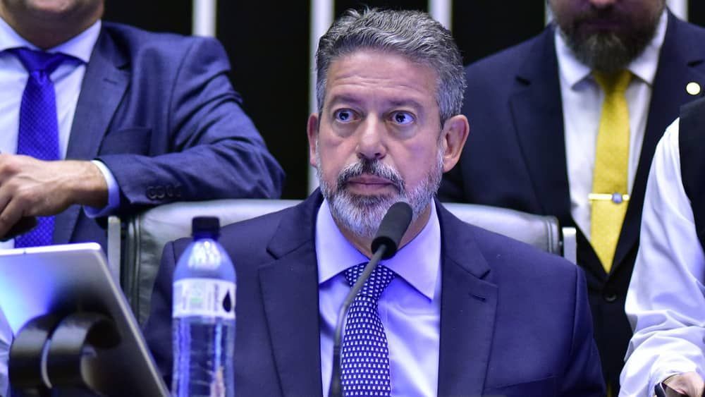 Lira se reúne com líderes para discutir tramitação da reforma tributária na Câmara dos Deputados