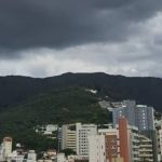 BH está sob alerta de chuva com ventos de até 50 km/h nesta segunda (23)