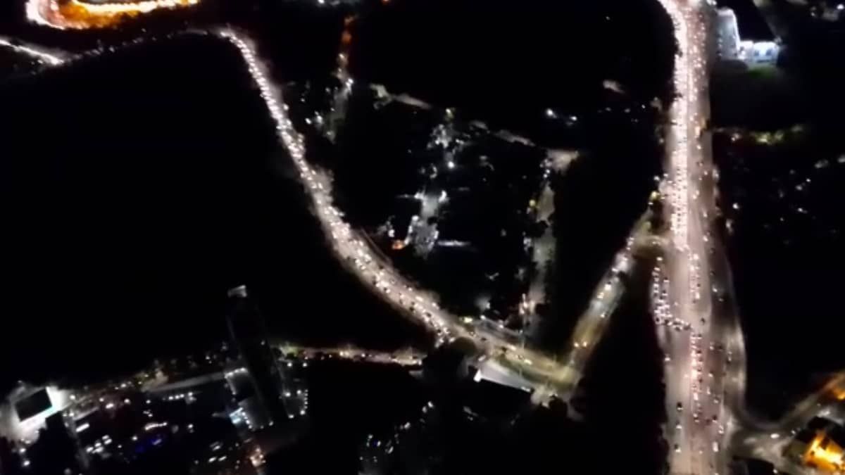 Grande BH tem trânsito caótico na saída para o feriado de Semana Santa