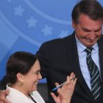 Regina Duarte diz ter sido 'defenestrada' por Bolsonaro e relata dificuldades para voltar a atuar