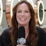 Regina Volpato faz primeira aparição no SBT e conta tudo sobre o seu programa