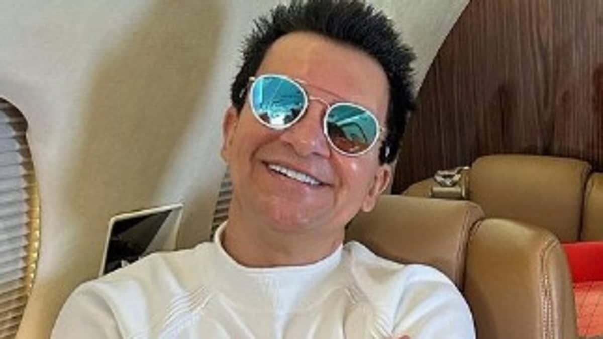 Regis Danese, autor de 'Faz Um Milagre Em Mim', sofre acidente e pede orações em live