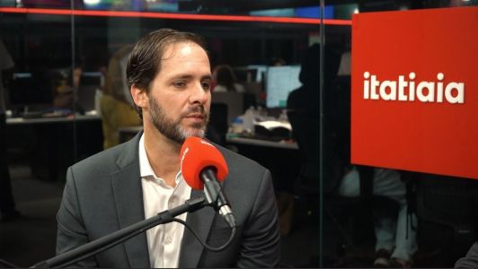 Régis Guimarães Campos é o CEO (Diretor Presidente) da construtora mineira Emccamp Residencial S.A.