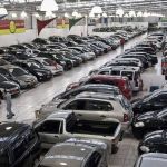 Governo publica Medida Provisória que dá desconto de R$ 2 mil a R$ 99 mil na compra de veículos 