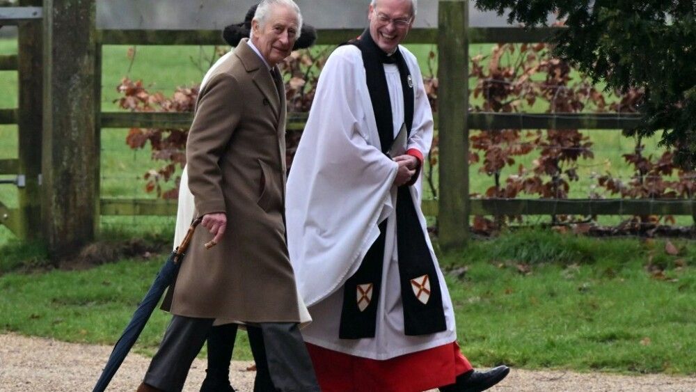 Em tratamento de câncer, Rei Charles III tem piora e roteiro de funeral é atualizado com frequência, diz site