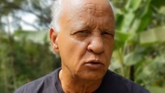 Reinaldo demonstra apoio a Vinícius Júnior