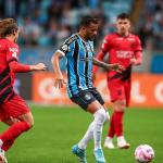 O problema da lateral esquerda do Grêmio para enfrentar o São Paulo