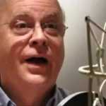Morre dublador de 'Todo Mundo Odeia O Chris' e 'Os Simpsons' aos 72 anos