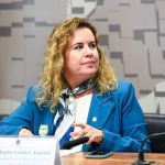 No Senado, reitora da UFMG defende investimentos em ciência e tecnologia